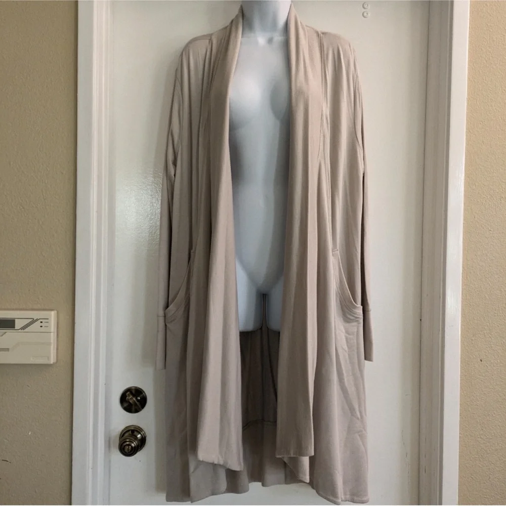 Athleta Cream Knit Cardigan Sweater - Picture 4 of 4